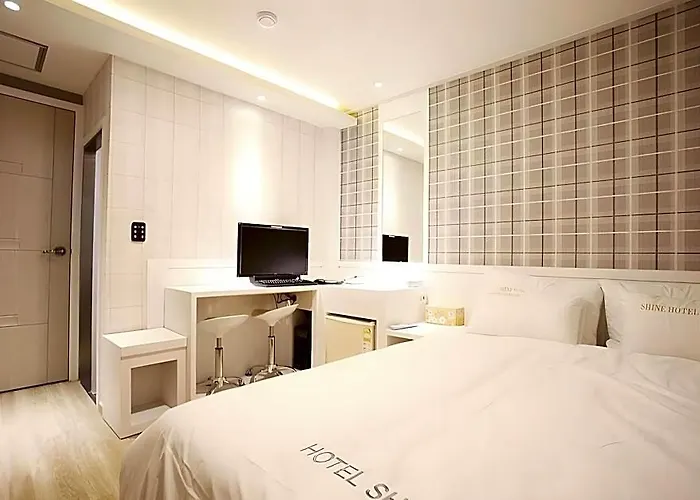 Shine Hotel Seul